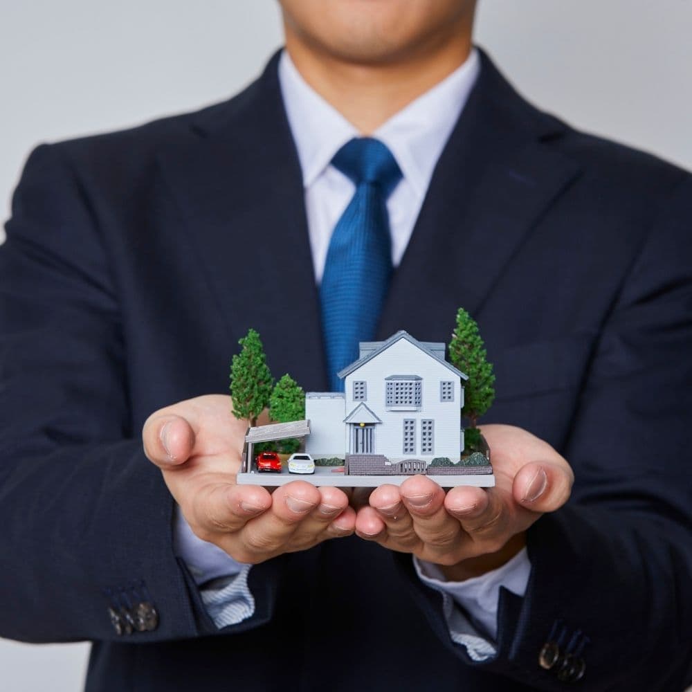 Commercial Brokers - MRZ UAE